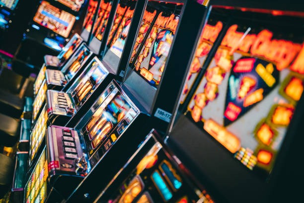 Free Bet Blackjack table layout and card dealing on luxsury138